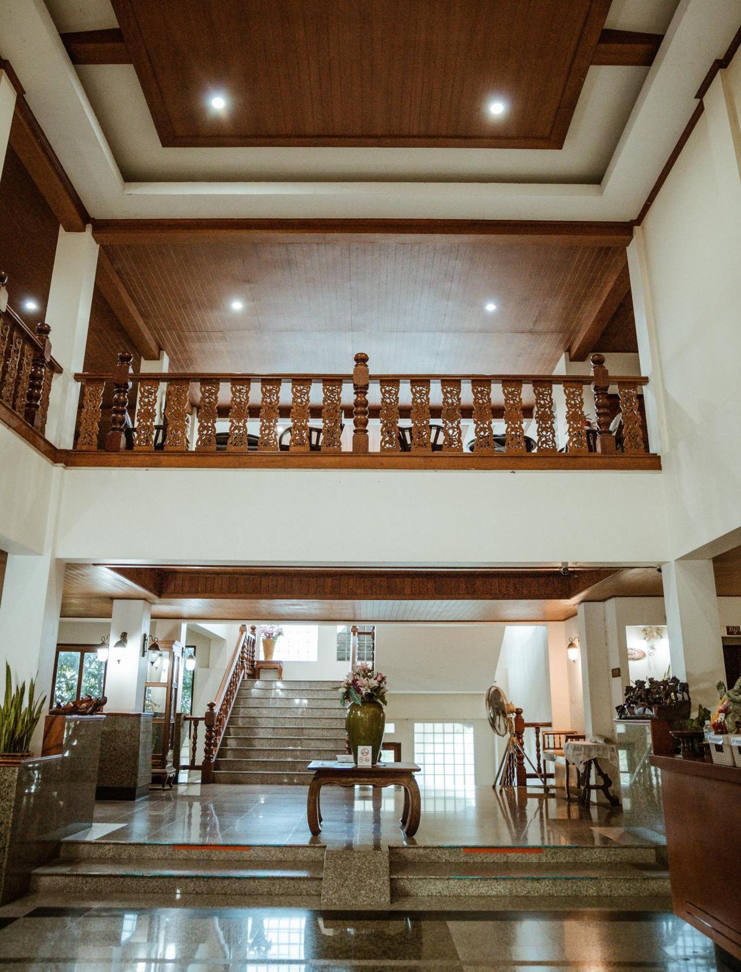 Tak Andaman Resort & Hotel Exterior foto