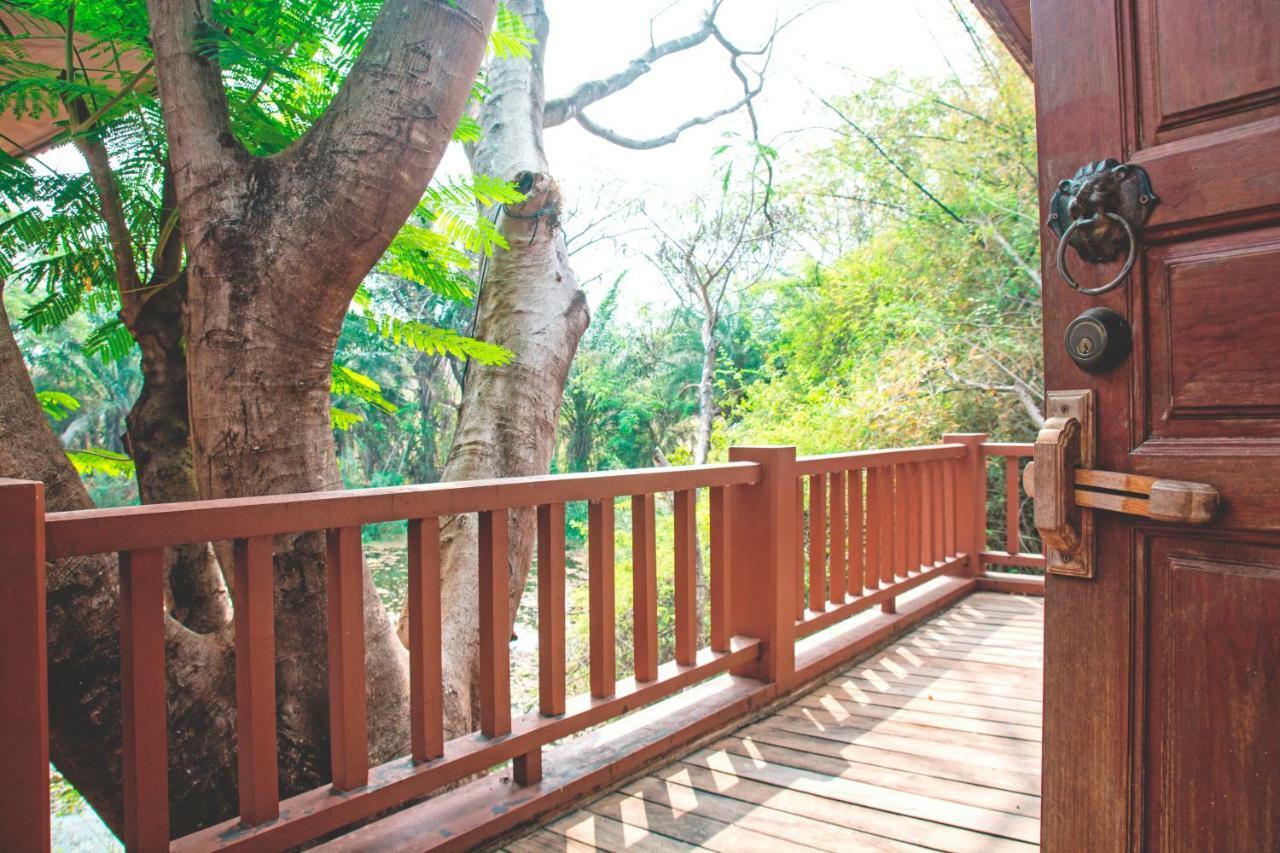 Tak Andaman Resort & Hotel Exterior foto